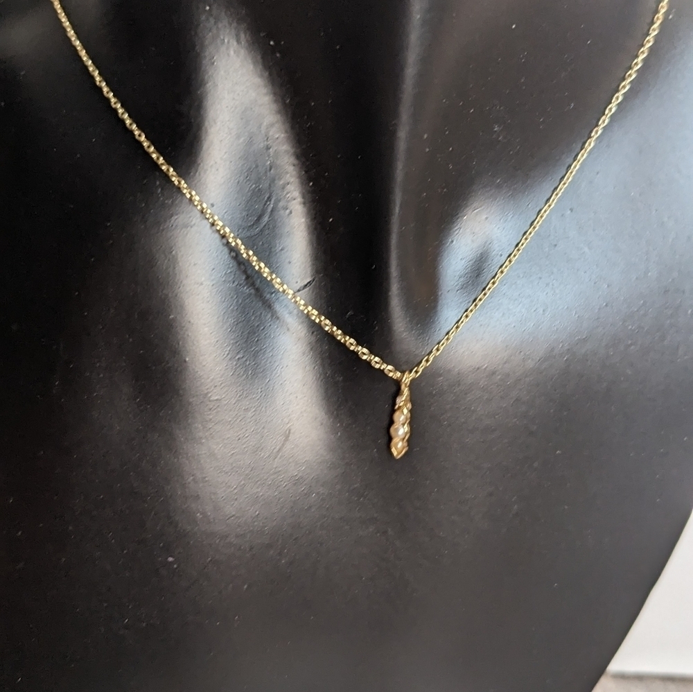 Kelly & Katie FAO Swartz Stamped Gold‎ Tone Dainty Pendant Necklace